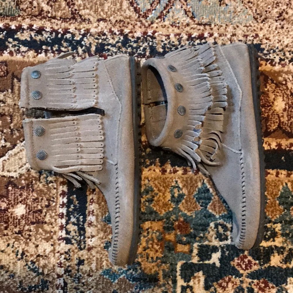 Women’s Minnetonka Ankle Boots with fringe